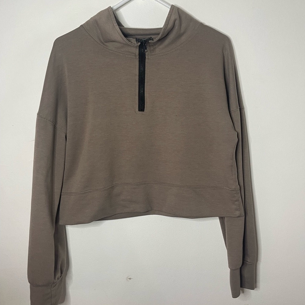 Crop top hoodie